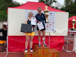 Carmen Keppler mit persönlicher Bestzeit als schnellste Frau beim Gaißeschenner Halbmarathon