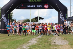 Begeisterung pur beim „Wild & Run“ – 325 Kinder starten bei den Grundschul- und Kinderläufen in Oberkollbach