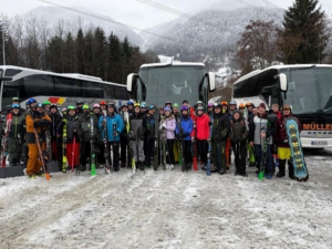 Schlechtes Wetter – tolle Stimmung bei der Skiausfahrt des SV Oberkollbach