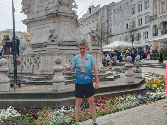 Punktlandung unter 3 Stunden beim Linz Marathon!